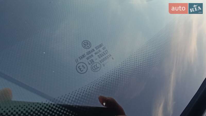 Внедорожник / Кроссовер Volkswagen Tiguan 2023 в Днепре