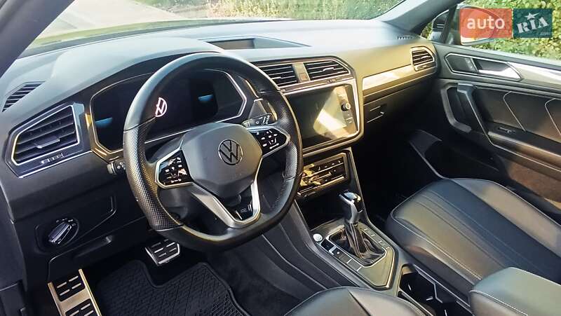 Внедорожник / Кроссовер Volkswagen Tiguan 2023 в Днепре