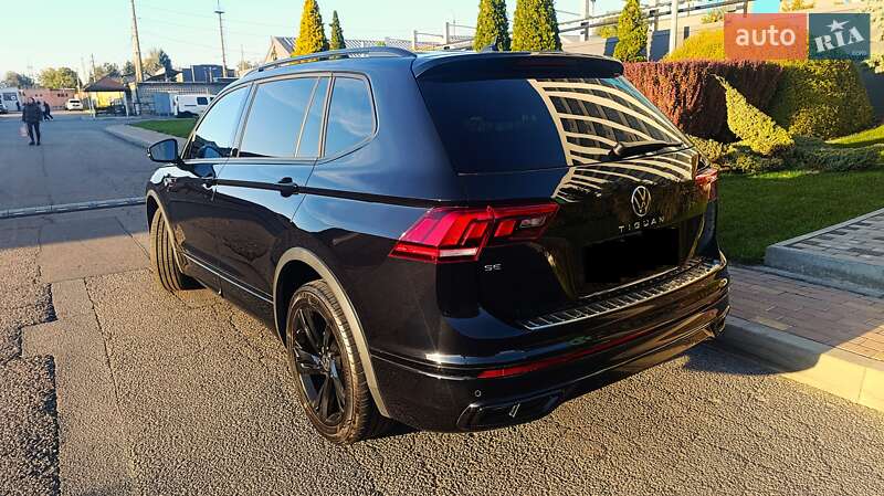 Внедорожник / Кроссовер Volkswagen Tiguan 2023 в Днепре
