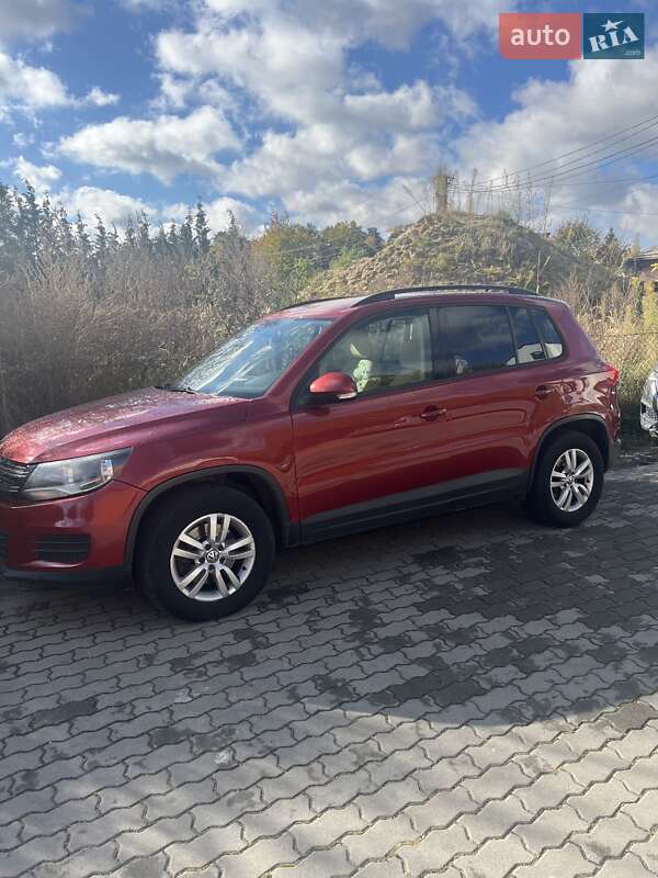 Volkswagen Tiguan 2015