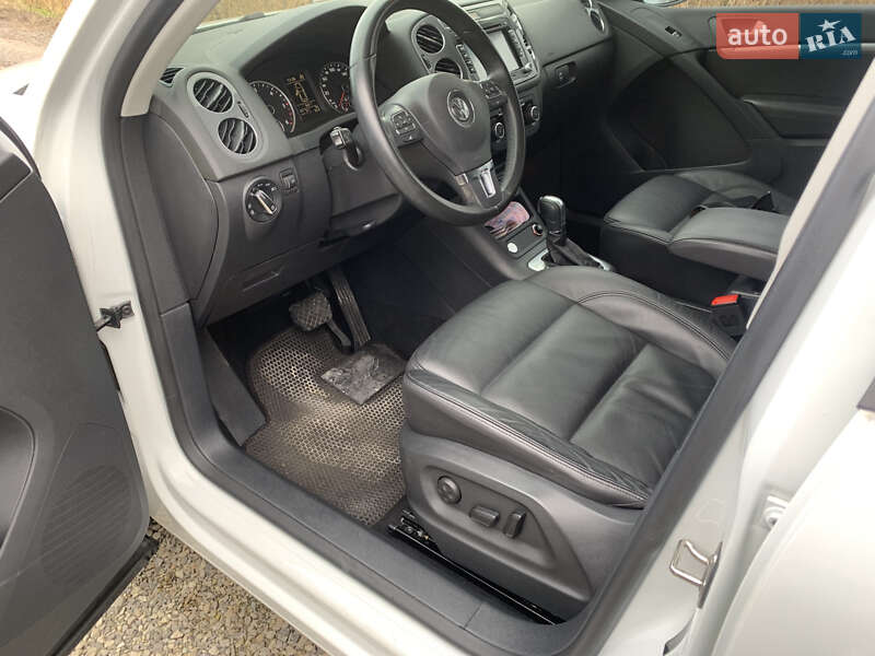 Позашляховик / Кросовер Volkswagen Tiguan 2014 в Тернополі