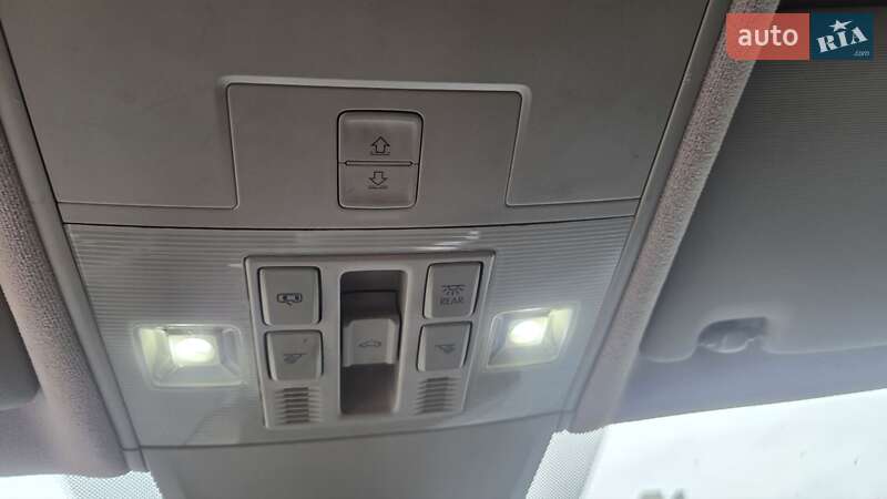 Внедорожник / Кроссовер Volkswagen Tiguan 2022 в Вишневом фото 16 Внедорожник / Кроссовер Volkswagen Tiguan 2022 в Вишневом