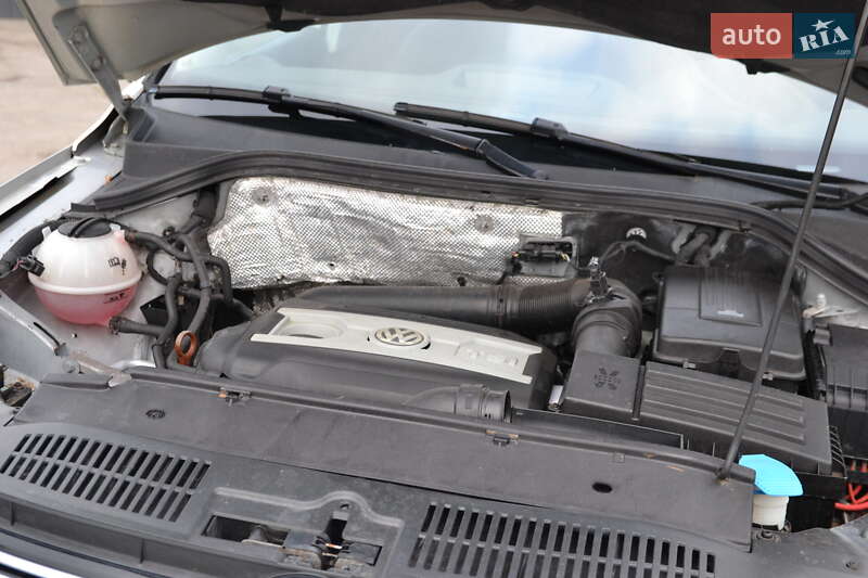 Внедорожник / Кроссовер Volkswagen Tiguan 2012 в Луцке