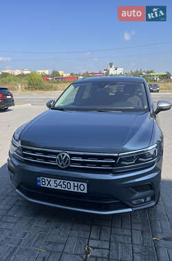 Позашляховик / Кросовер Volkswagen Tiguan 2019 в Кам'янець-Подільському