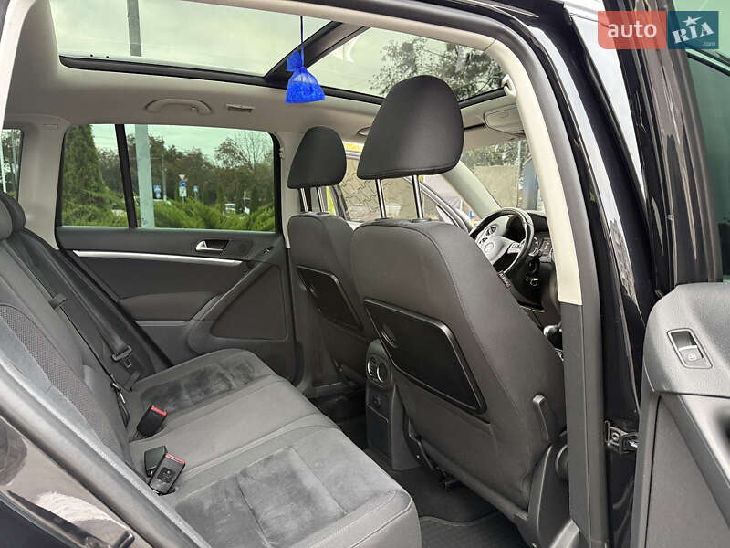 Позашляховик / Кросовер Volkswagen Tiguan 2012 в Житомирі фото 17 Позашляховик / Кросовер Volkswagen Tiguan 2012 в Житомирі