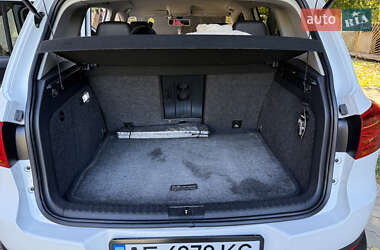 Внедорожник / Кроссовер Volkswagen Tiguan 2016 в 