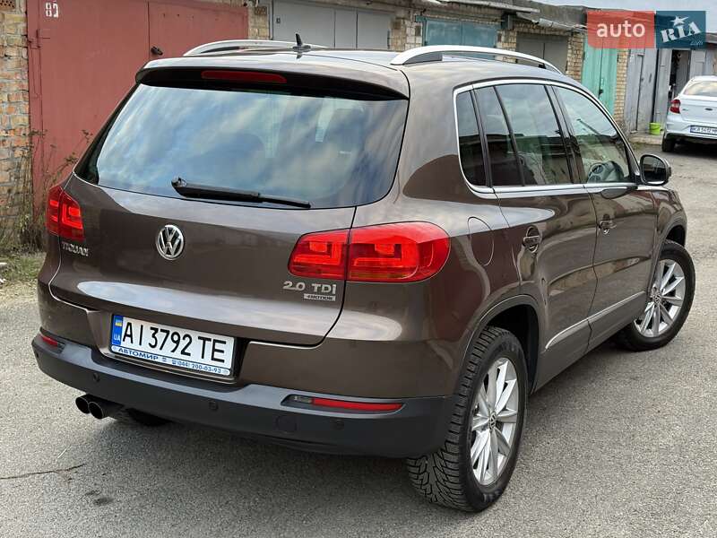 Позашляховик / Кросовер Volkswagen Tiguan 2013 в Києві