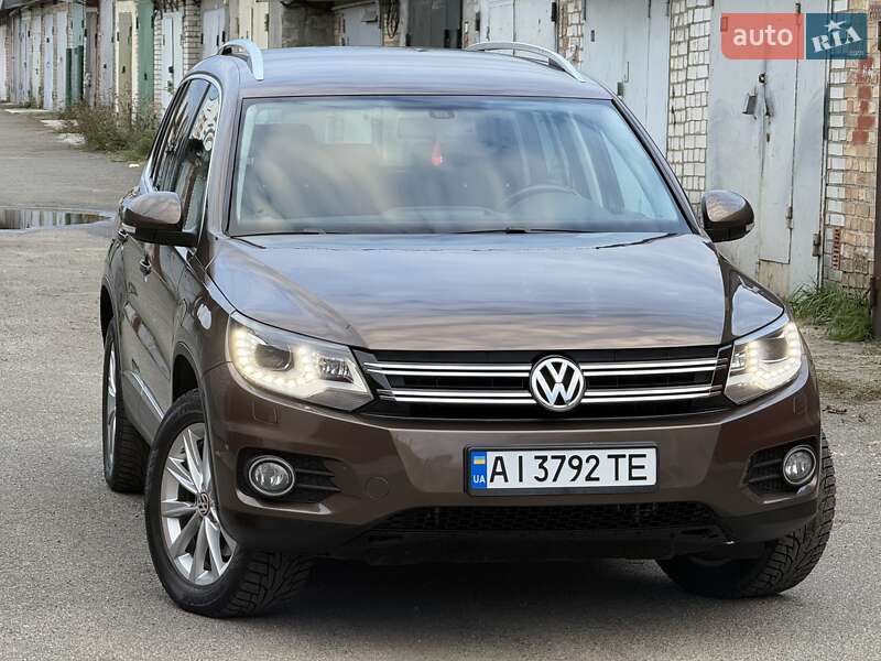 Позашляховик / Кросовер Volkswagen Tiguan 2013 в Києві