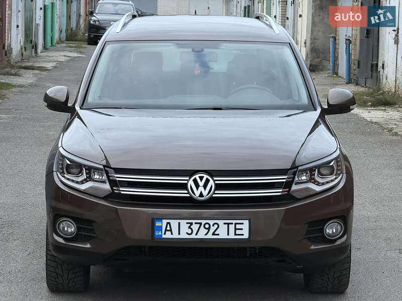 Позашляховик / Кросовер Volkswagen Tiguan 2013 в Києві