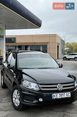 Позашляховик / Кросовер Volkswagen Tiguan 2015 в Дніпрі