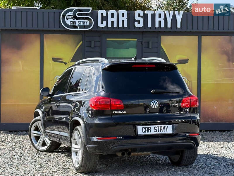 Позашляховик / Кросовер Volkswagen Tiguan 2015 в Стрию
