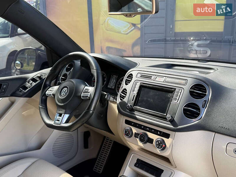 Позашляховик / Кросовер Volkswagen Tiguan 2015 в Стрию