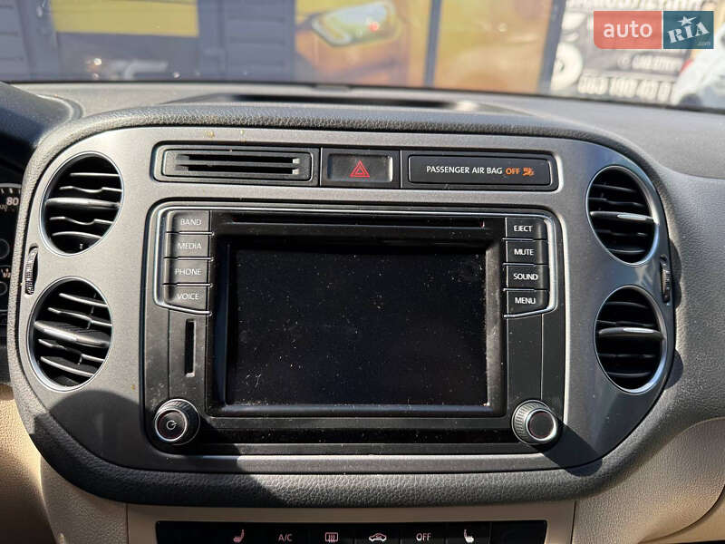 Позашляховик / Кросовер Volkswagen Tiguan 2015 в Стрию