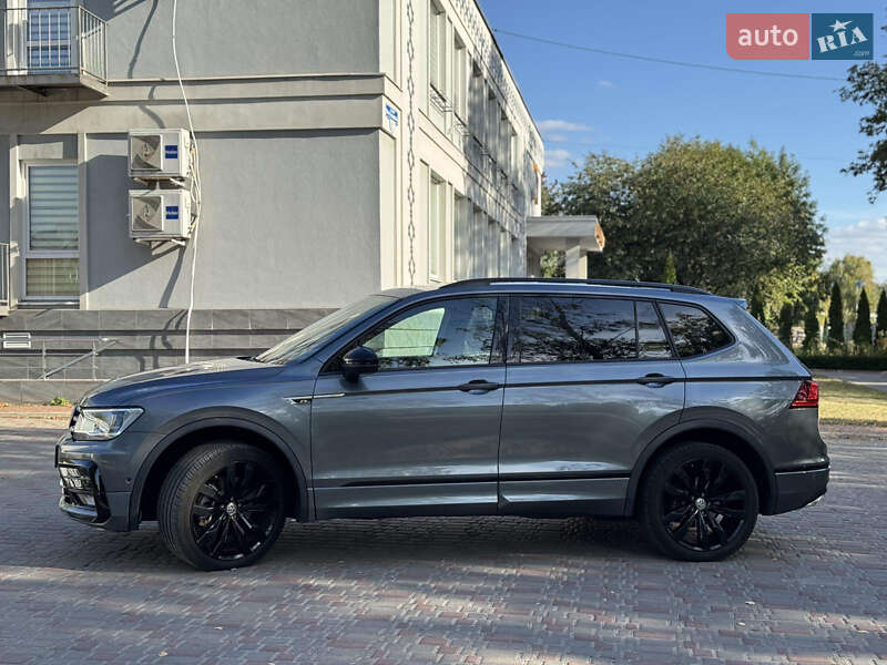 Внедорожник / Кроссовер Volkswagen Tiguan 2021 в Лубнах