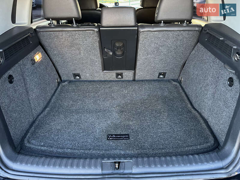 Позашляховик / Кросовер Volkswagen Tiguan 2016 в Шептицькому