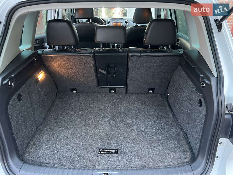 Позашляховик / Кросовер Volkswagen Tiguan 2017 в Луцьку фото 37 Позашляховик / Кросовер Volkswagen Tiguan 2017 в Луцьку