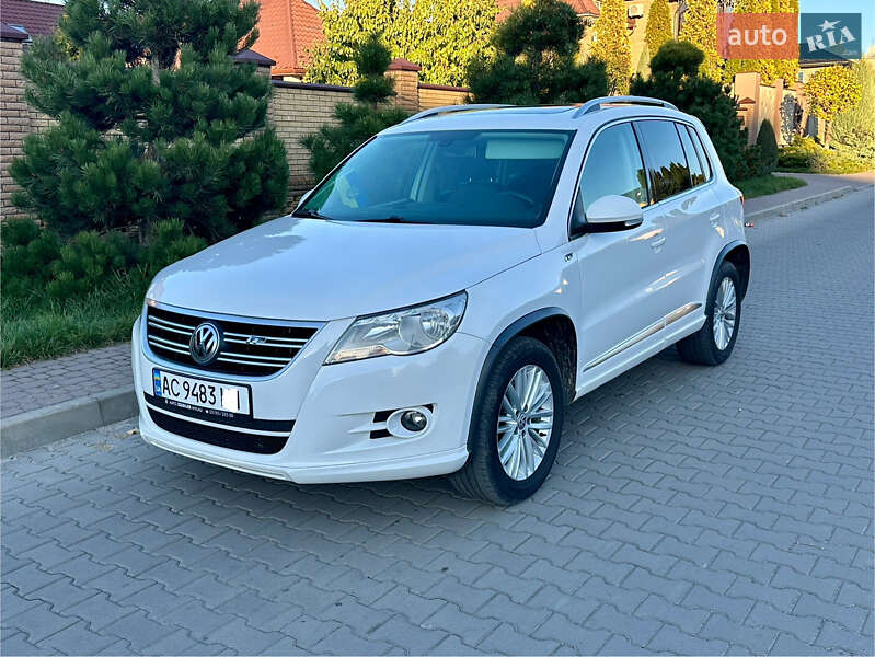 Позашляховик / Кросовер Volkswagen Tiguan 2010 в Луцьку фото 7 Позашляховик / Кросовер Volkswagen Tiguan 2010 в Луцьку