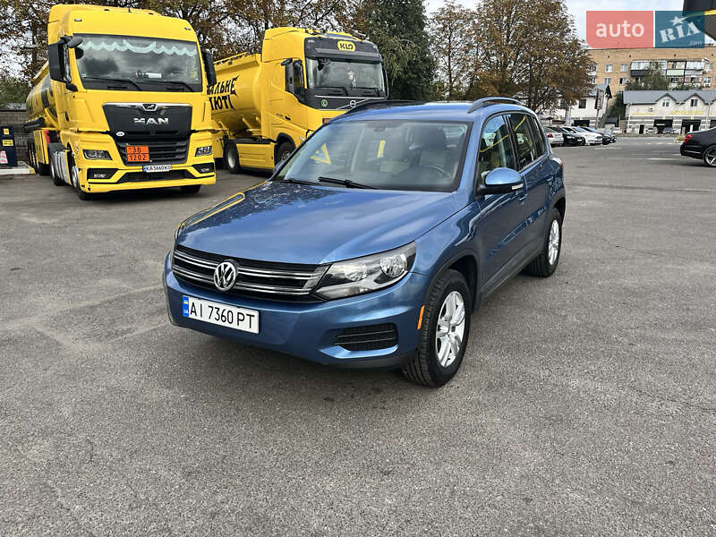 Позашляховик / Кросовер Volkswagen Tiguan 2016 в Василькові