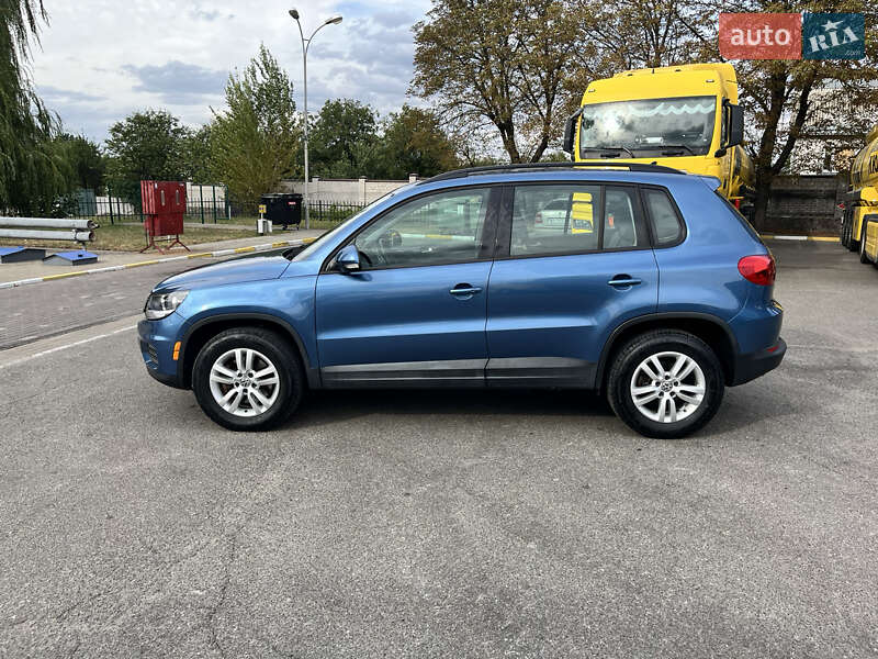 Позашляховик / Кросовер Volkswagen Tiguan 2016 в Василькові