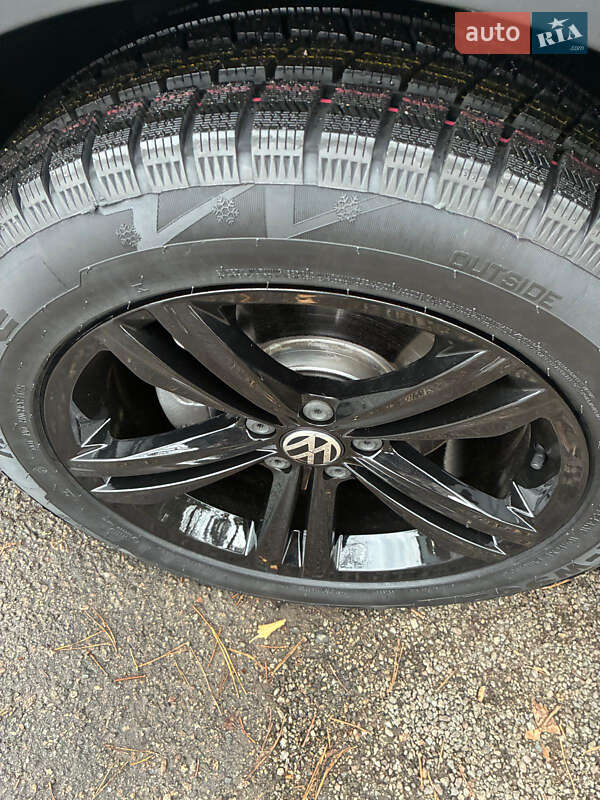 Позашляховик / Кросовер Volkswagen Tiguan 2018 в Києві фото 31 Позашляховик / Кросовер Volkswagen Tiguan 2018 в Києві