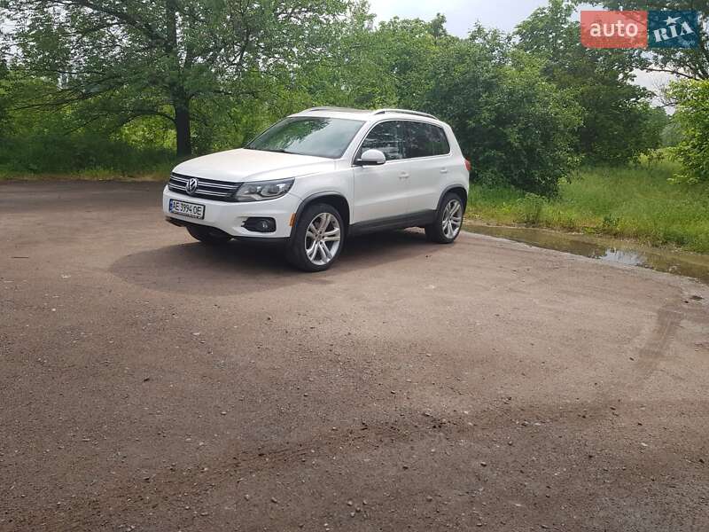 Позашляховик / Кросовер Volkswagen Tiguan 2011 в Кривому Розі