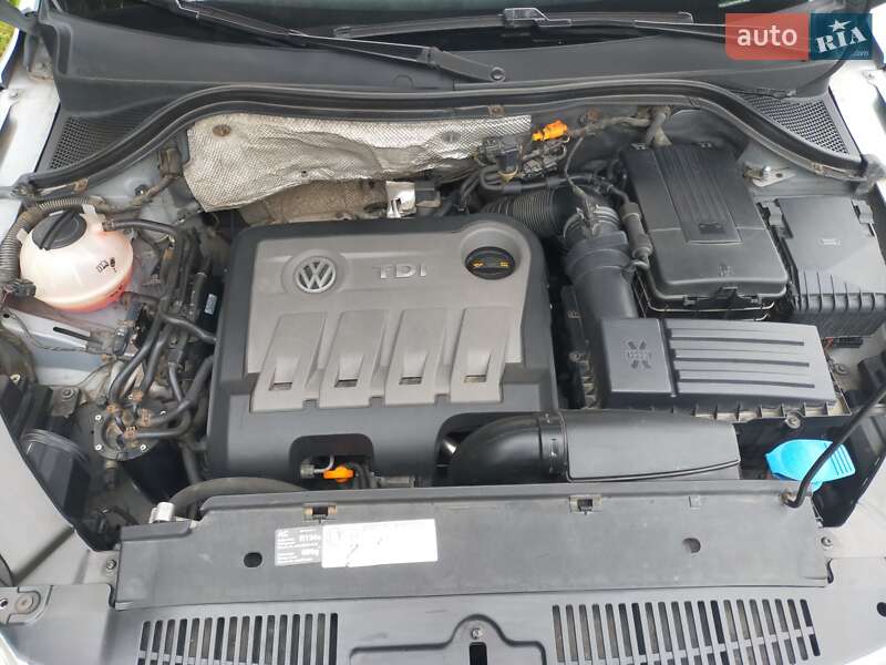 Позашляховик / Кросовер Volkswagen Tiguan 2010 в Тернополі