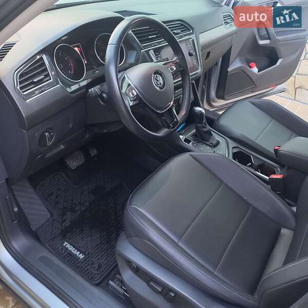 Позашляховик / Кросовер Volkswagen Tiguan 2019 в Львові фото 4 Позашляховик / Кросовер Volkswagen Tiguan 2019 в Львові