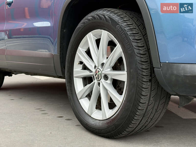 Внедорожник / Кроссовер Volkswagen Tiguan 2017 в Киеве фото 4 Внедорожник / Кроссовер Volkswagen Tiguan 2017 в Киеве