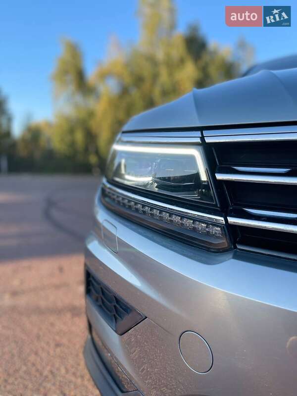 Внедорожник / Кроссовер Volkswagen Tiguan 2018 в Борисполе фото 9 Внедорожник / Кроссовер Volkswagen Tiguan 2018 в Борисполе