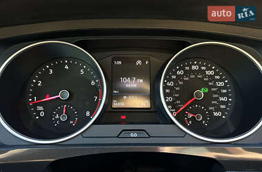 Внедорожник / Кроссовер Volkswagen Tiguan 2018 в 