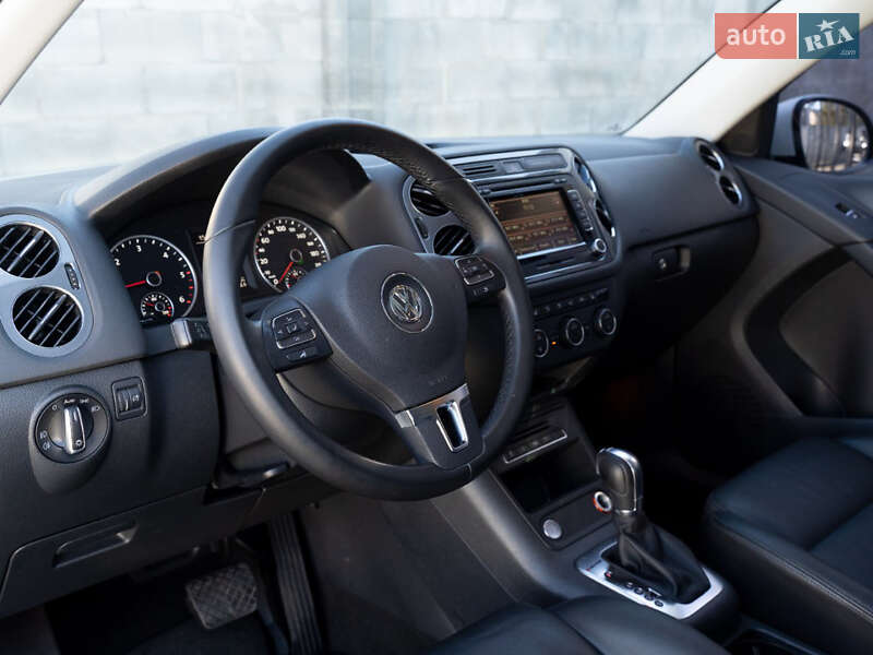 Позашляховик / Кросовер Volkswagen Tiguan 2015 в Одесі фото 20 Позашляховик / Кросовер Volkswagen Tiguan 2015 в Одесі