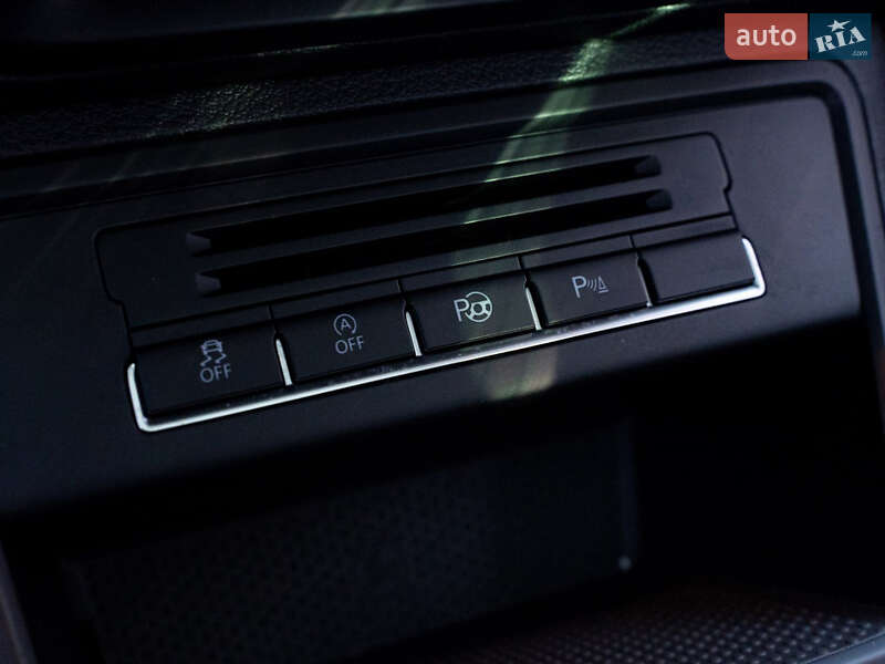 Позашляховик / Кросовер Volkswagen Tiguan 2015 в Одесі фото 25 Позашляховик / Кросовер Volkswagen Tiguan 2015 в Одесі