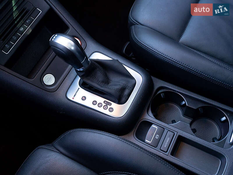 Позашляховик / Кросовер Volkswagen Tiguan 2015 в Одесі фото 26 Позашляховик / Кросовер Volkswagen Tiguan 2015 в Одесі