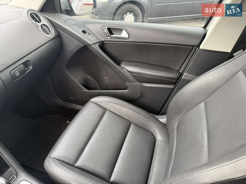 Позашляховик / Кросовер Volkswagen Tiguan 2012 в Переяславі фото 17 Позашляховик / Кросовер Volkswagen Tiguan 2012 в Переяславі