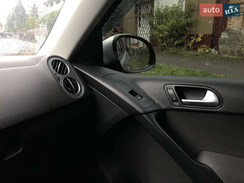 Внедорожник / Кроссовер Volkswagen Tiguan 2015 в Кременчуге фото 44 Внедорожник / Кроссовер Volkswagen Tiguan 2015 в Кременчуге