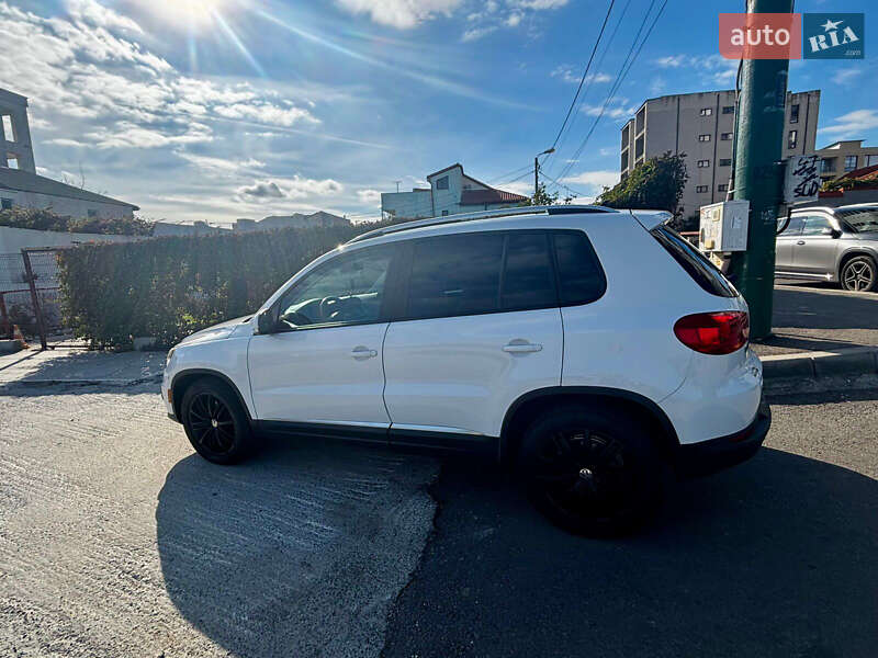 Позашляховик / Кросовер Volkswagen Tiguan 2012 в Одесі фото 3 Позашляховик / Кросовер Volkswagen Tiguan 2012 в Одесі