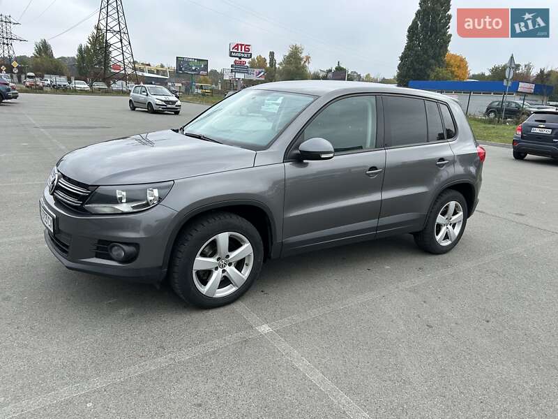 Volkswagen Tiguan 2012