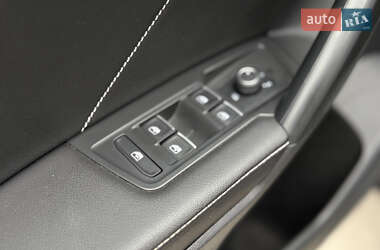 Позашляховик / Кросовер Volkswagen Tiguan 2022 в  фото 22 Позашляховик / Кросовер Volkswagen Tiguan 2022 в