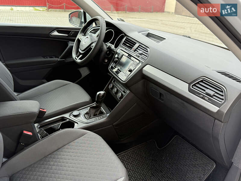 Позашляховик / Кросовер Volkswagen Tiguan 2018 в Володимирі