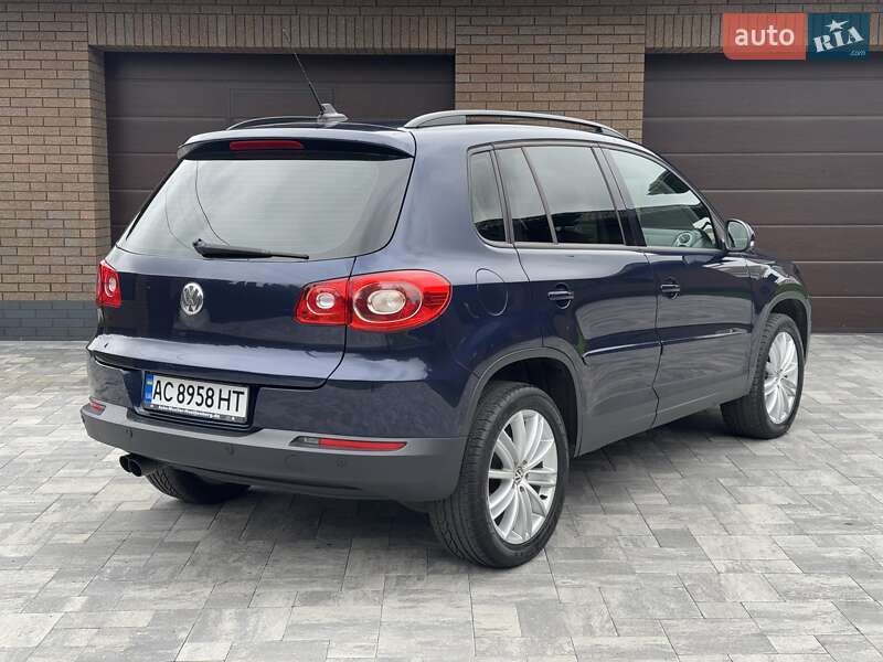 Внедорожник / Кроссовер Volkswagen Tiguan 2011 в Луцке фото 8 Внедорожник / Кроссовер Volkswagen Tiguan 2011 в Луцке
