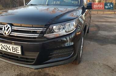 Позашляховик / Кросовер Volkswagen Tiguan 2015 в  фото 7 Позашляховик / Кросовер Volkswagen Tiguan 2015 в