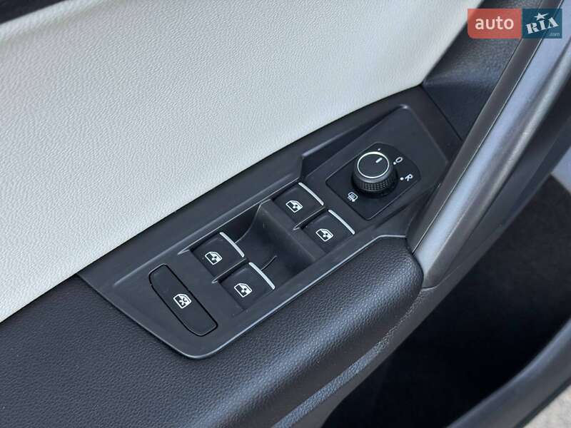 Внедорожник / Кроссовер Volkswagen Tiguan 2021 в Кривом Роге