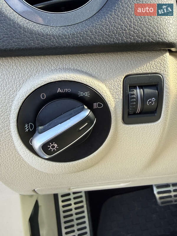 Позашляховик / Кросовер Volkswagen Tiguan 2015 в Стрию