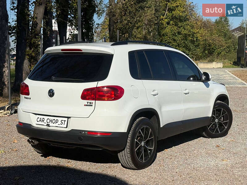 Внедорожник / Кроссовер Volkswagen Tiguan 2016 в Стрые