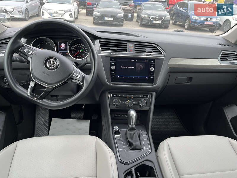 Внедорожник / Кроссовер Volkswagen Tiguan 2017 в Львове фото 15 Внедорожник / Кроссовер Volkswagen Tiguan 2017 в Львове
