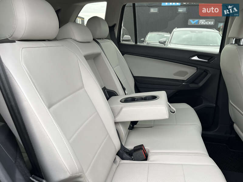 Внедорожник / Кроссовер Volkswagen Tiguan 2017 в Львове фото 20 Внедорожник / Кроссовер Volkswagen Tiguan 2017 в Львове