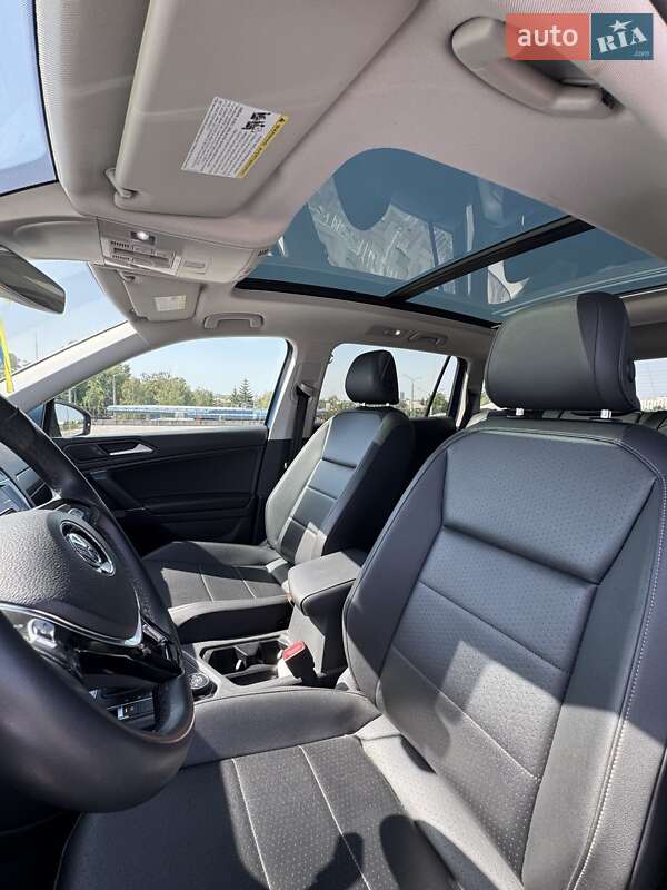 Позашляховик / Кросовер Volkswagen Tiguan 2020 в Харкові фото 9 Позашляховик / Кросовер Volkswagen Tiguan 2020 в Харкові