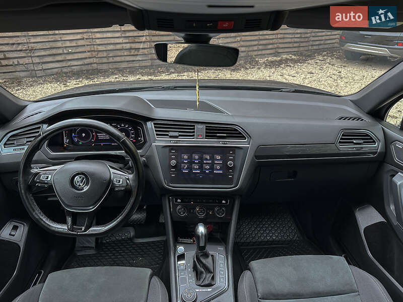 Позашляховик / Кросовер Volkswagen Tiguan 2019 в Бродах фото 106 Позашляховик / Кросовер Volkswagen Tiguan 2019 в Бродах