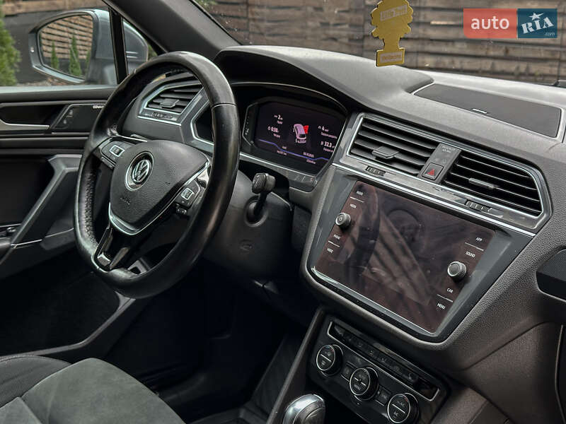 Позашляховик / Кросовер Volkswagen Tiguan 2019 в Бродах фото 135 Позашляховик / Кросовер Volkswagen Tiguan 2019 в Бродах