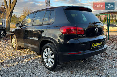 Позашляховик / Кросовер Volkswagen Tiguan 2013 в  фото 7 Позашляховик / Кросовер Volkswagen Tiguan 2013 в